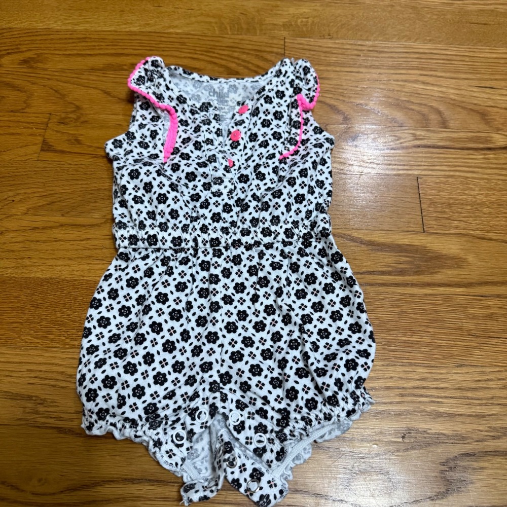 Child of Mine Carters Baby Girl Romper 0-3M Black White Floral Neon Pink Trim